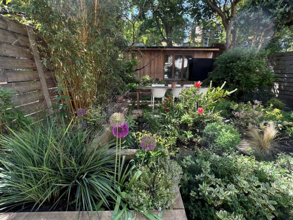 Garden flat